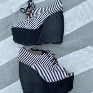 Penny Loves Kenny Peep Toe Platforms